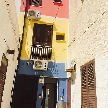 Divino Centro بيت للعطل *